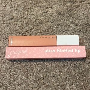 ⭐️5/$25 Lip Bundle-only swatched once on hand